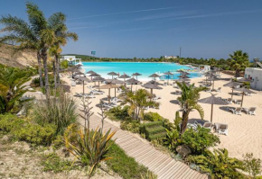 Alcazaba Lagoon 2382